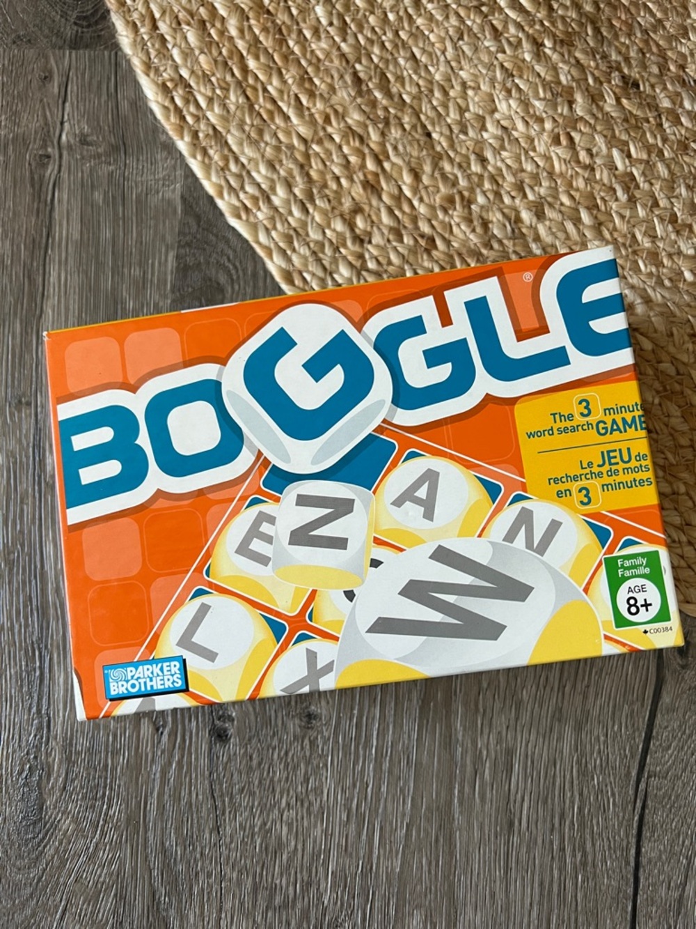 VINTAGE Hasbro Boggle Y2K boardgame Parker Brothers 2005 age 8+ up, 2+ players